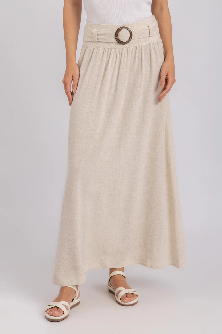 L. Beige