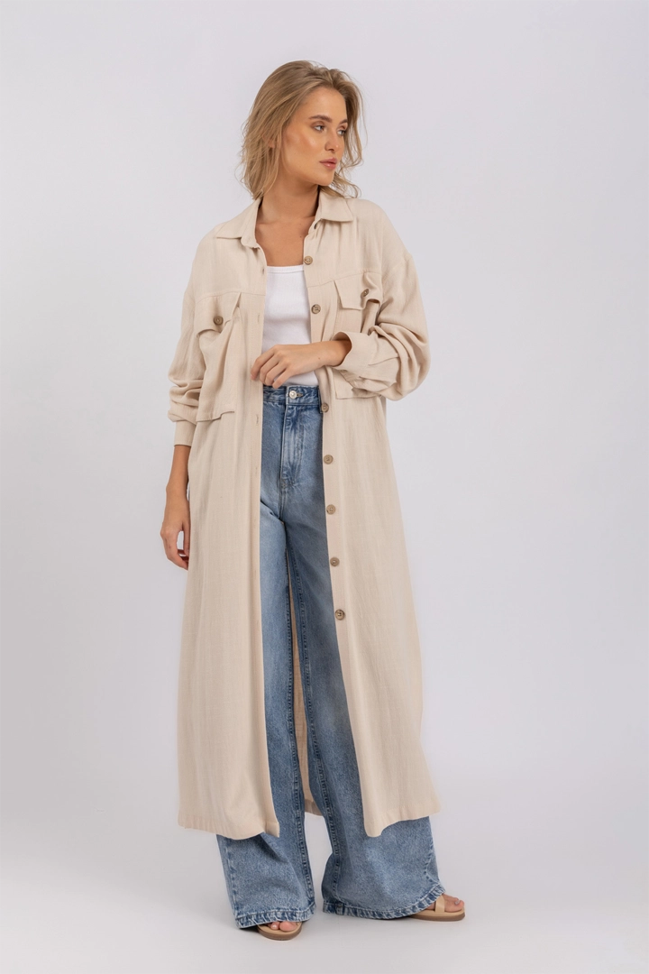 L. Beige