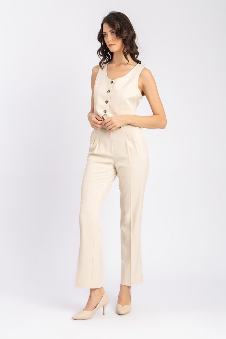 L. Beige