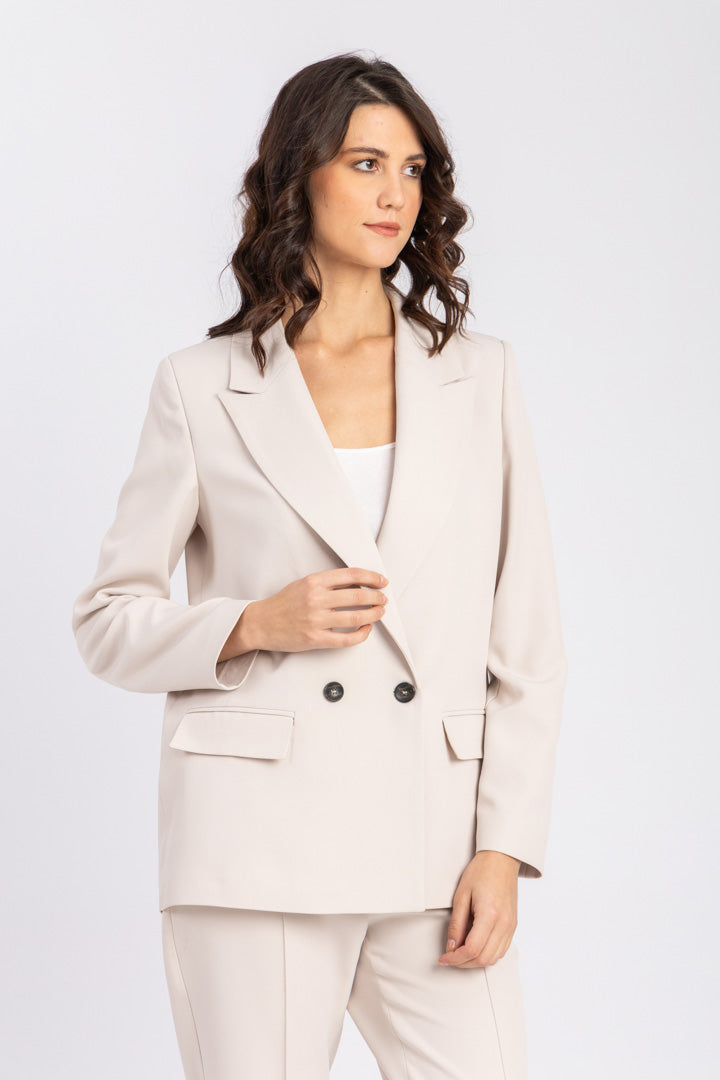 L. Beige