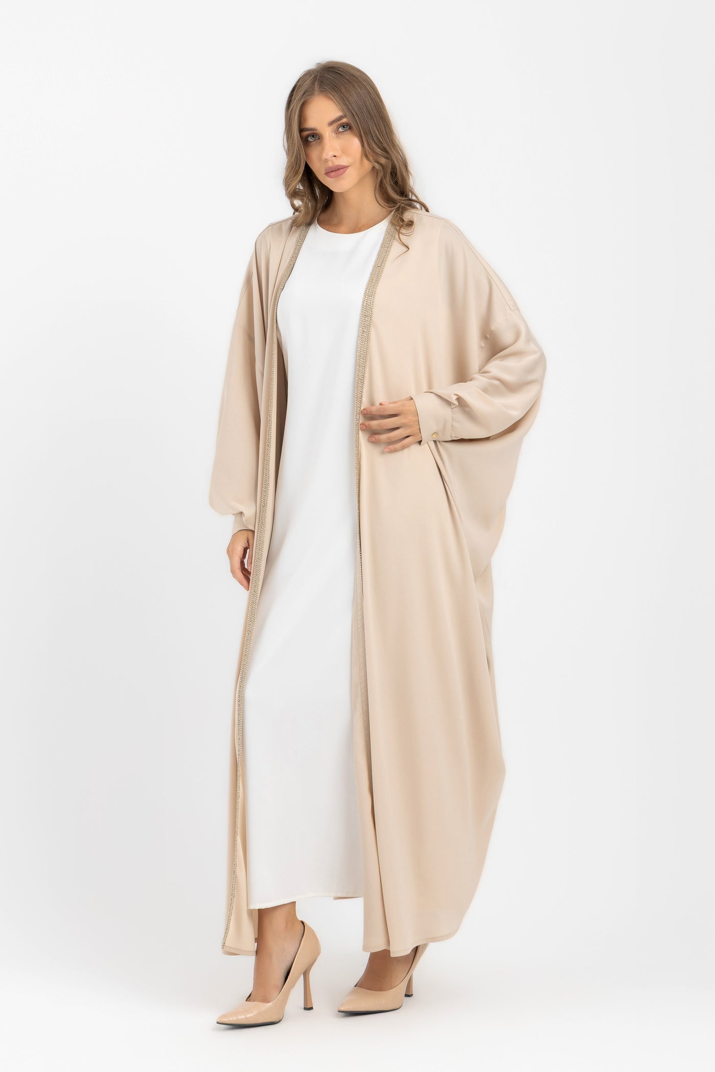 L. Beige
