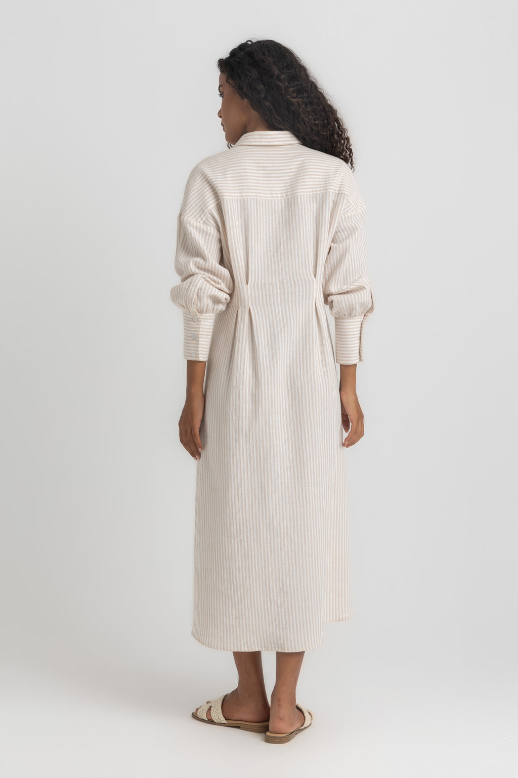 L. Beige