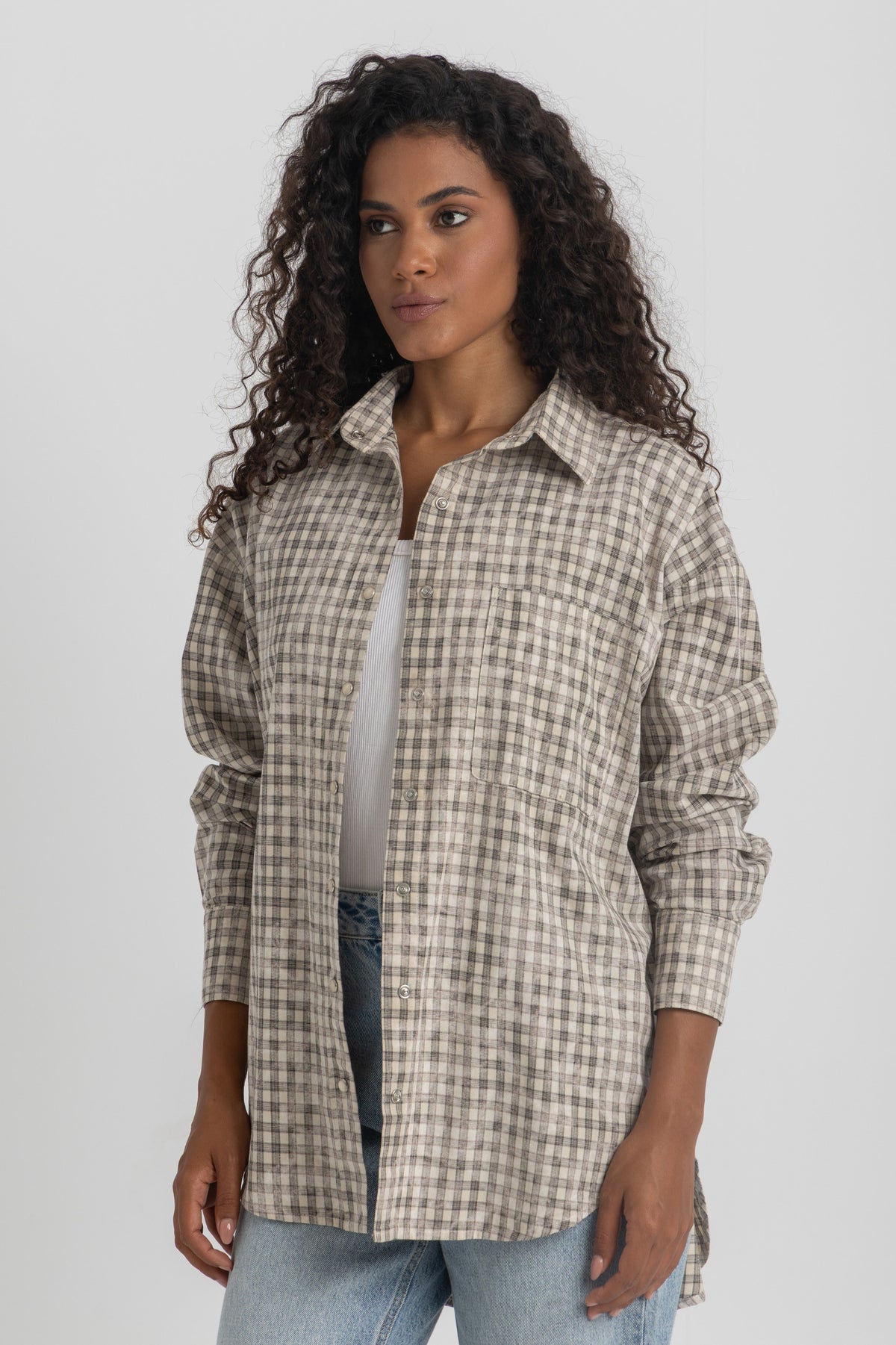 Oversized printed overshirt with an abstract check pattern