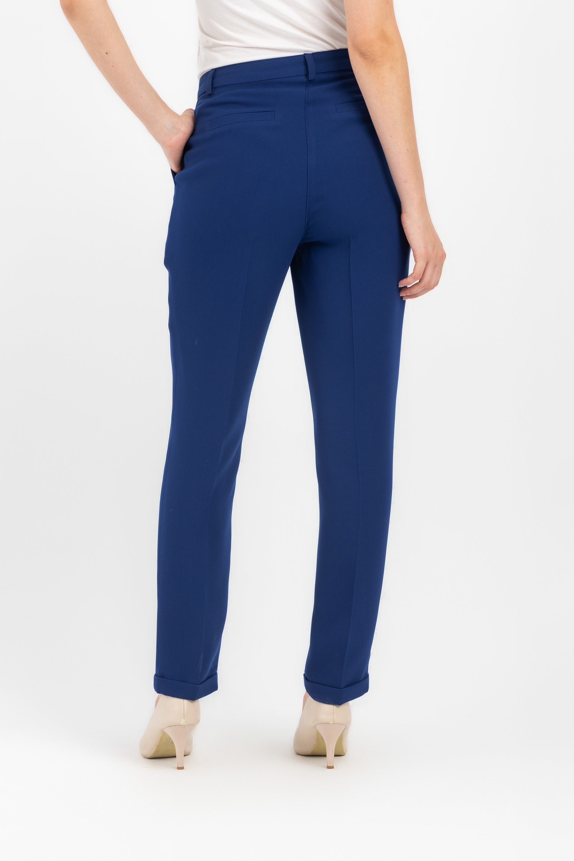 ESLA Tailored Slim-Fit Trousers