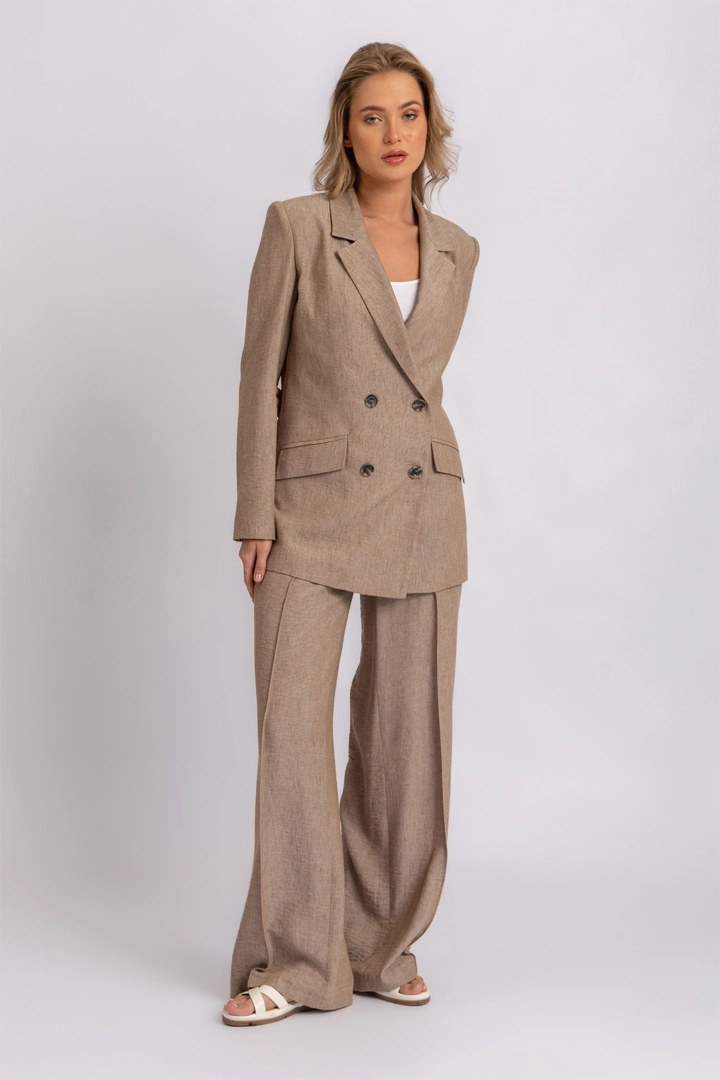 D. Beige