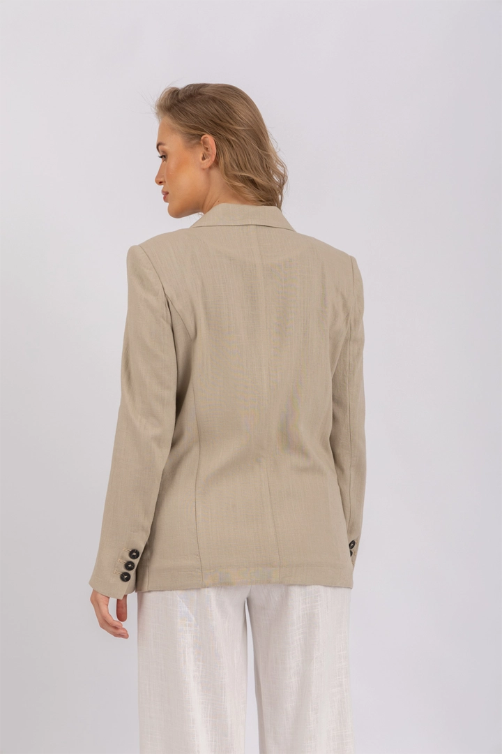 D. Beige