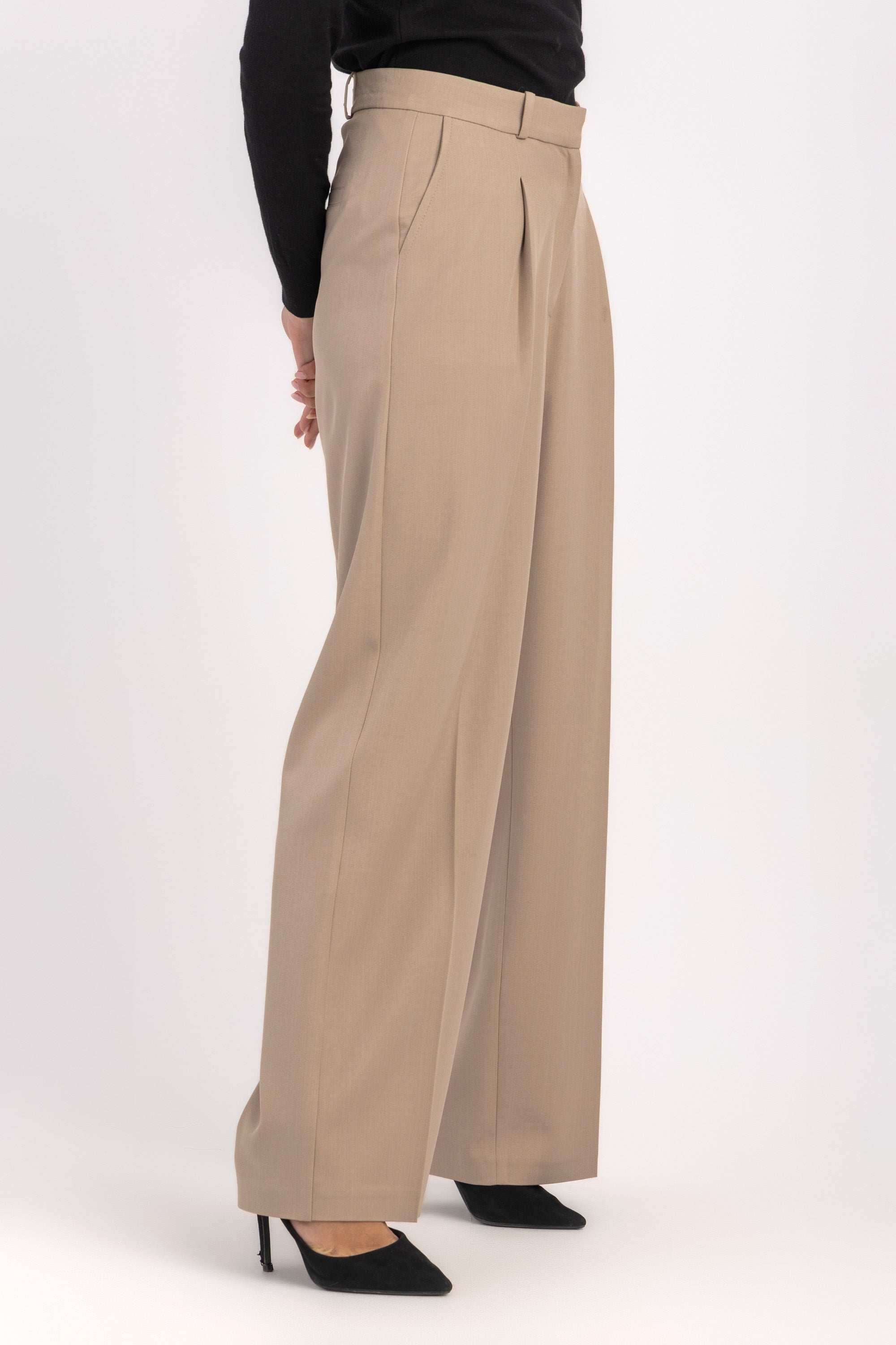 D. Beige