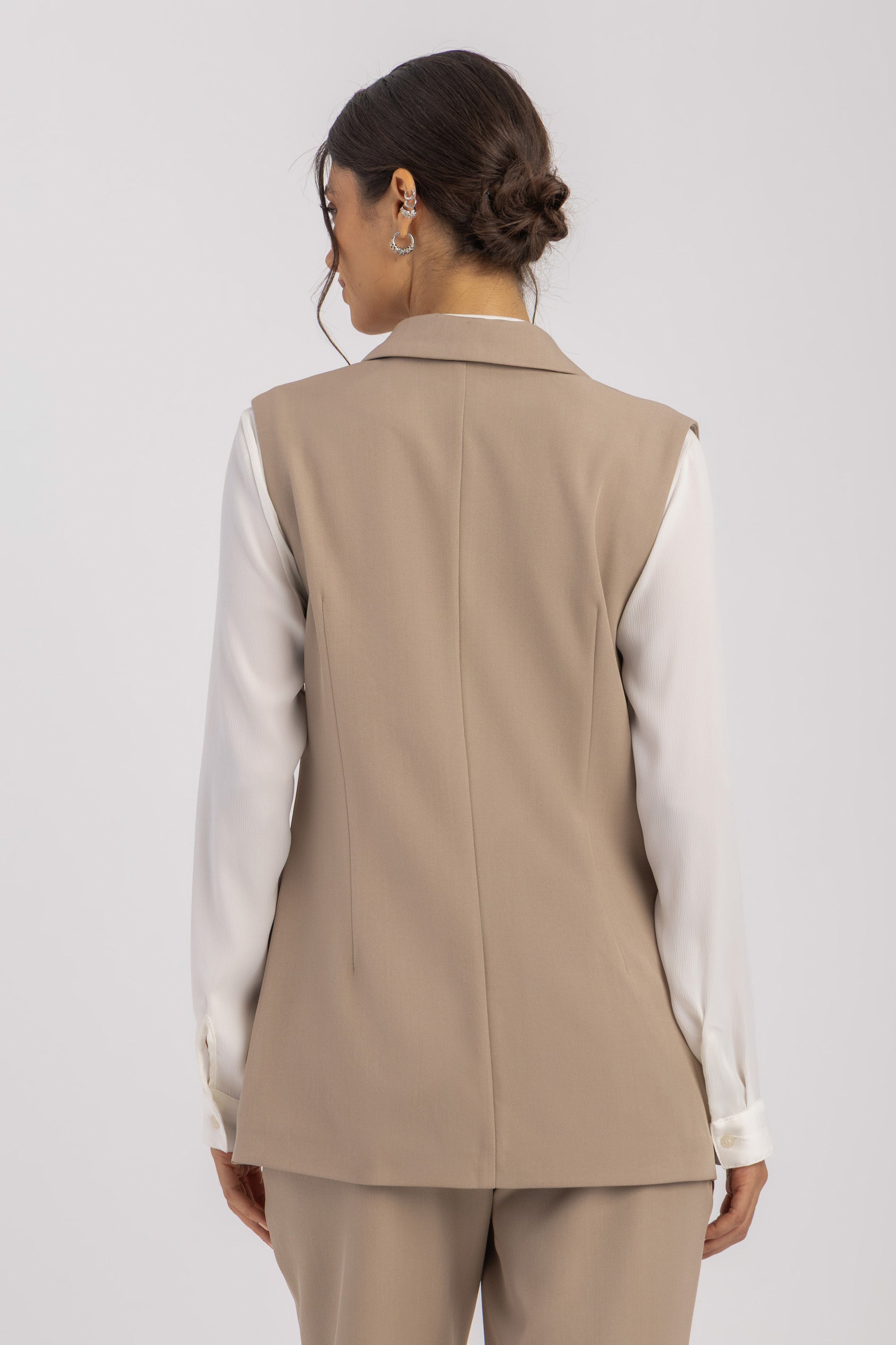 Sleeveless Tailored Vest Blazer