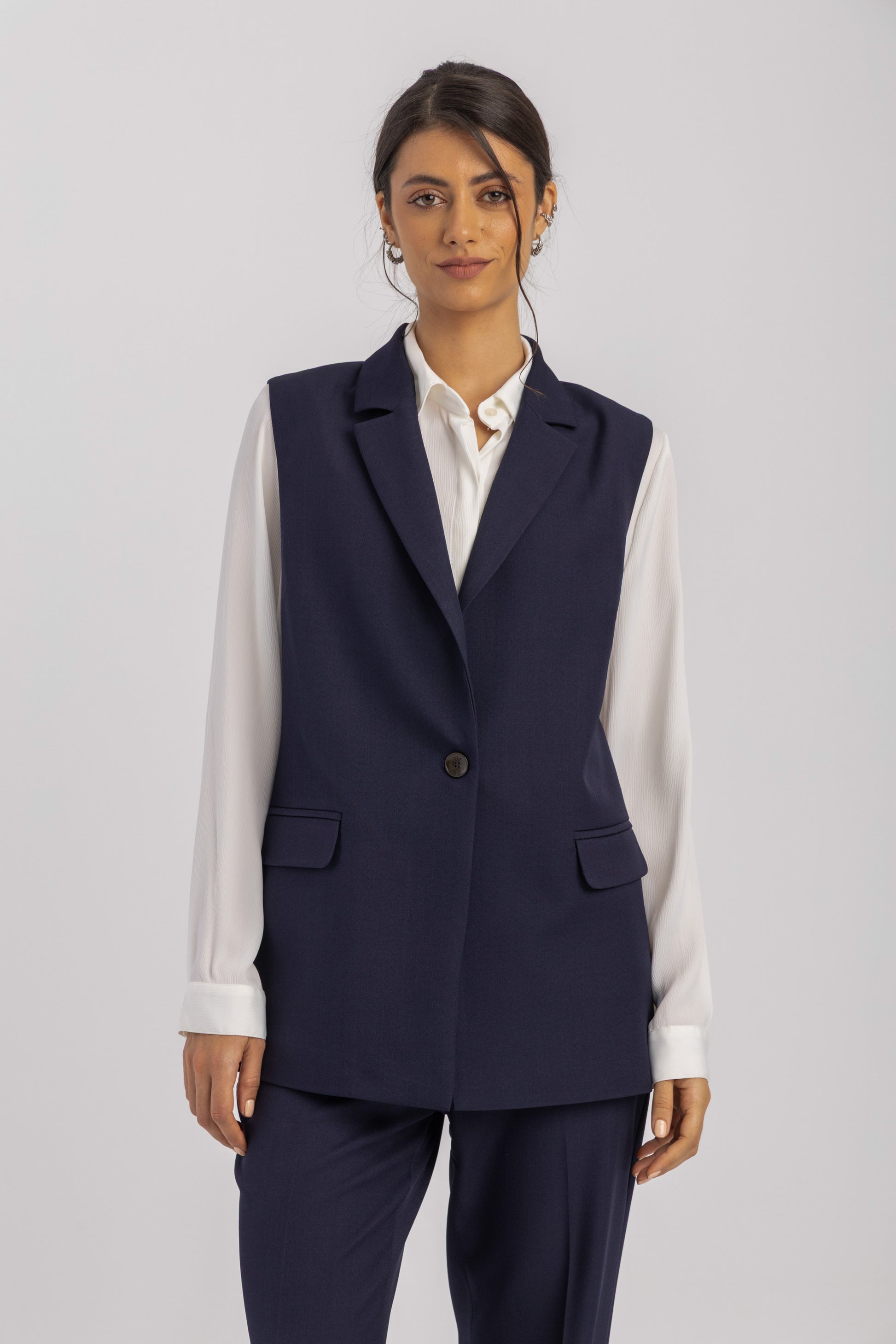 Sleeveless Tailored Vest Blazer