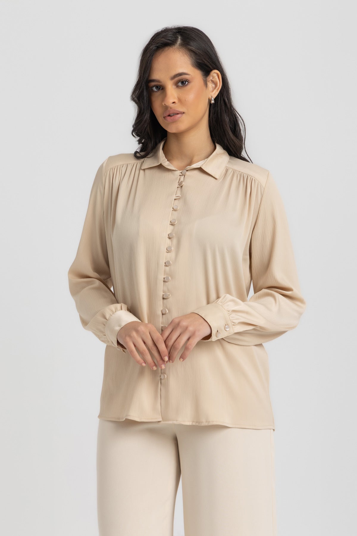 L. Beige