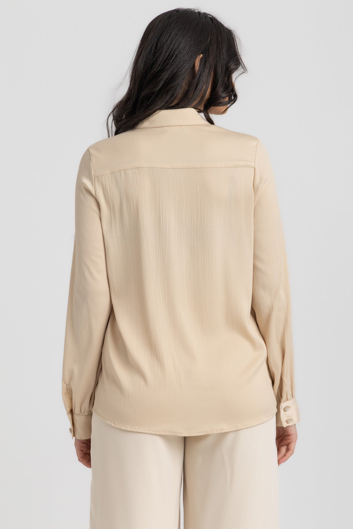 L. Beige