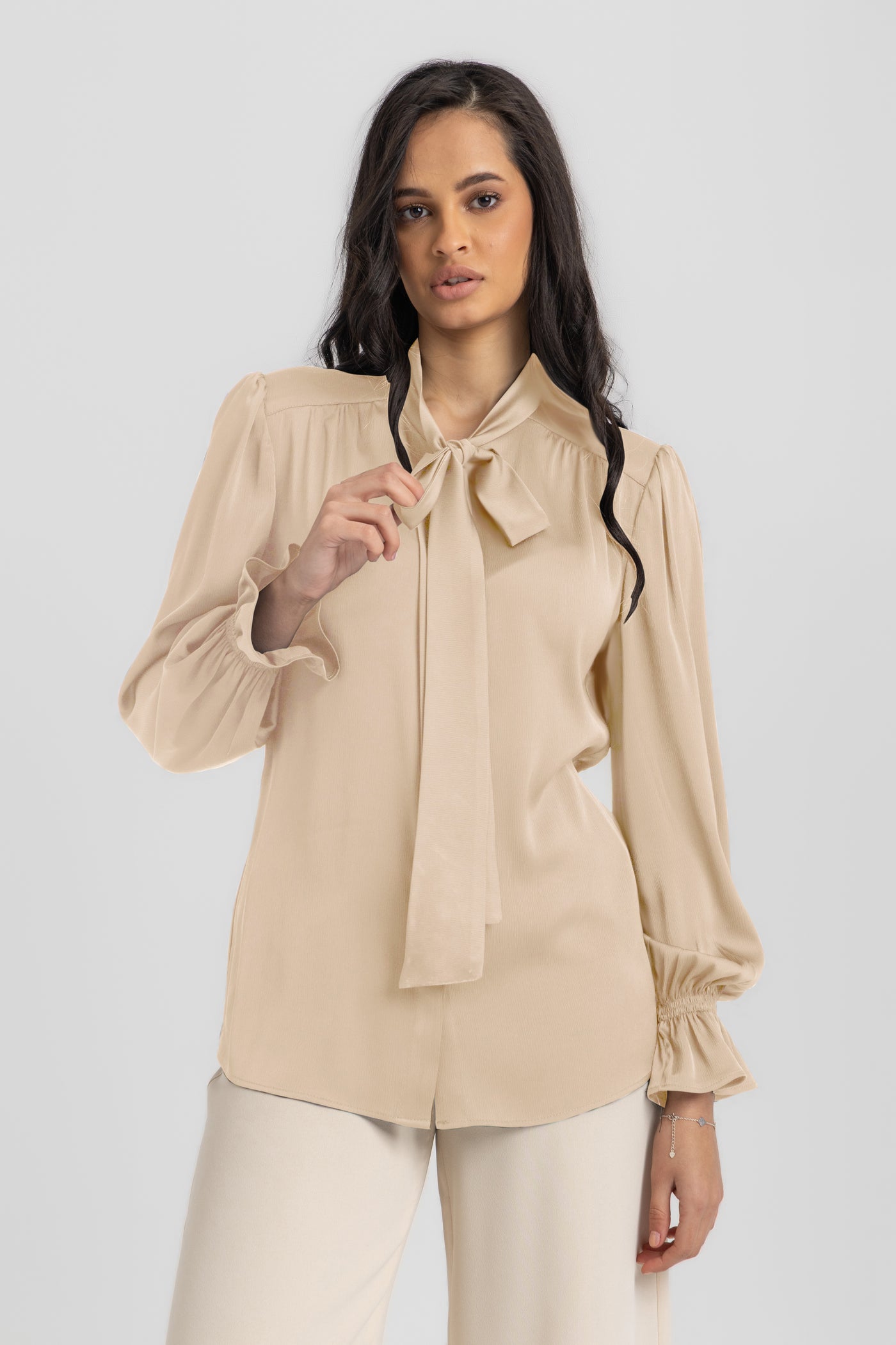L. Beige