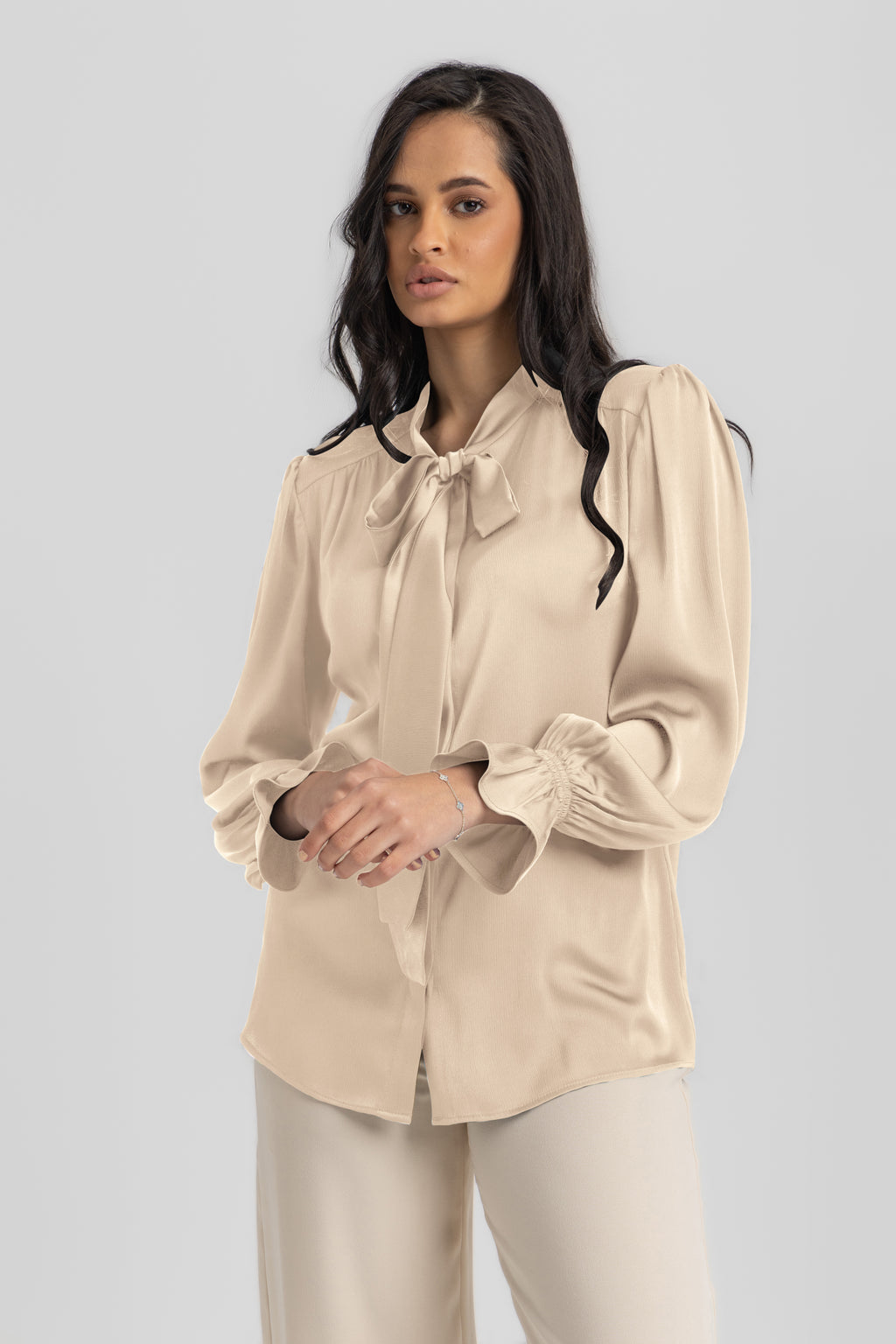 L. Beige