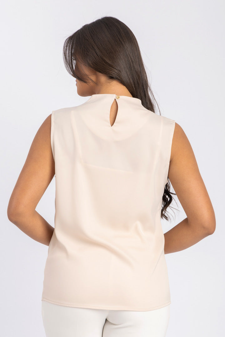 L. Beige