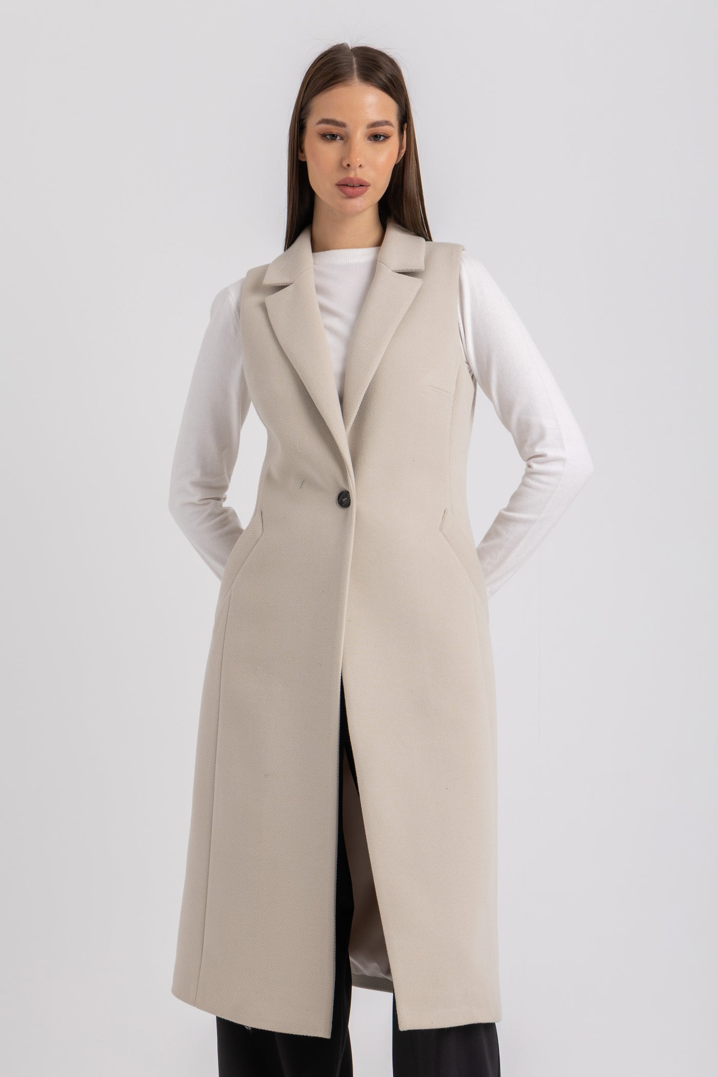 L. Beige