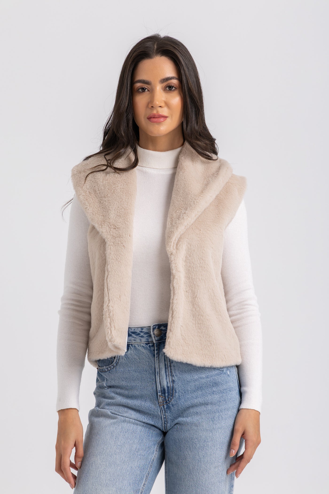 L. Beige
