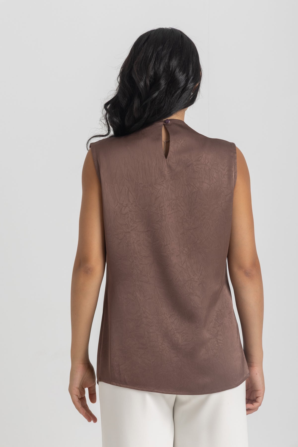 Women’s Sleeveless Cowl-Neck Satin Top