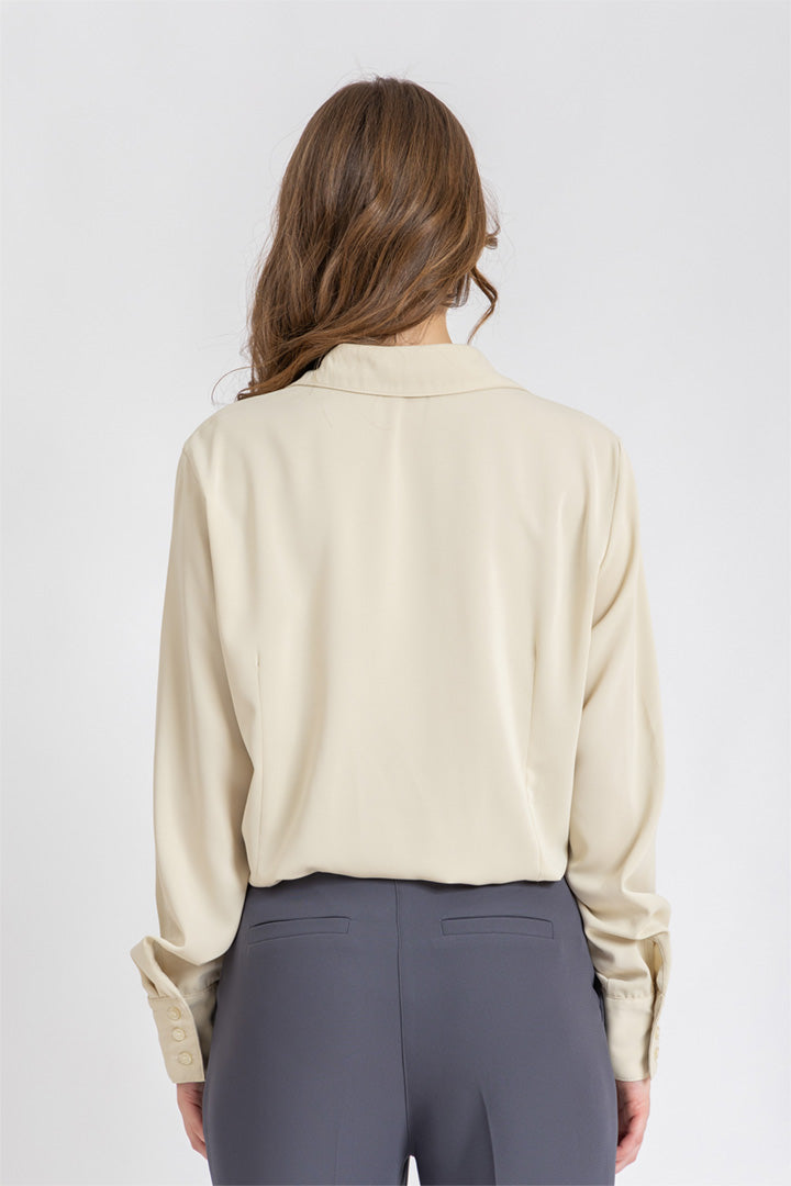 L. Beige