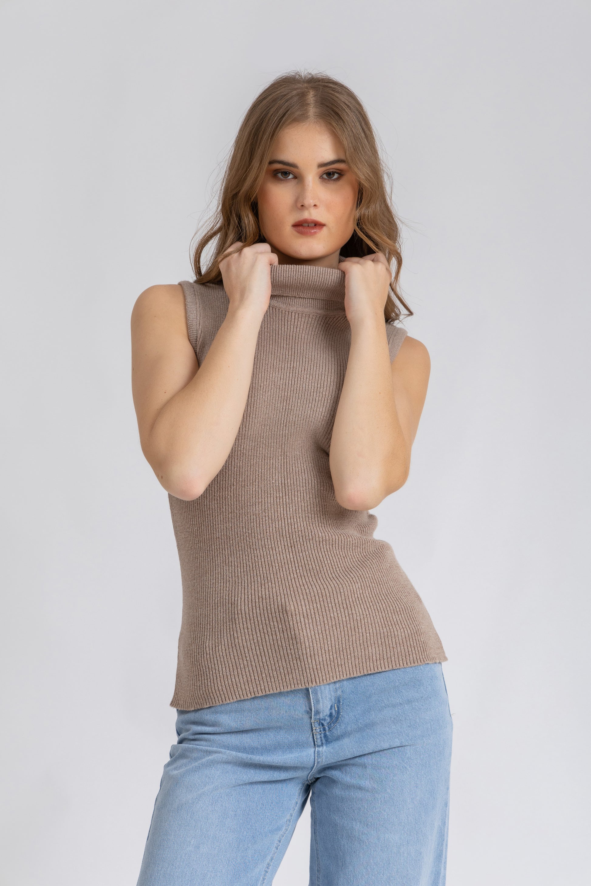 D. Beige