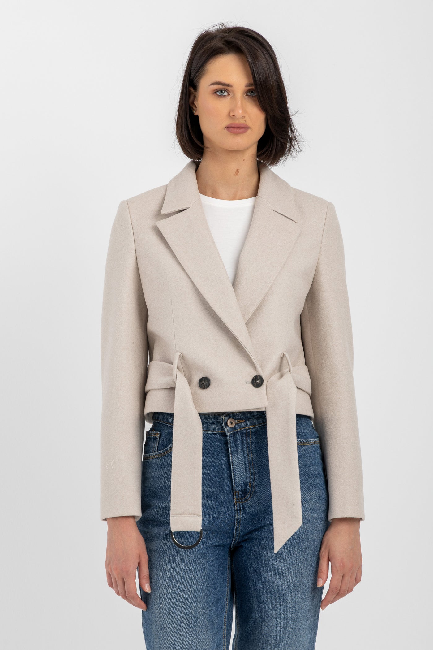 L. Beige