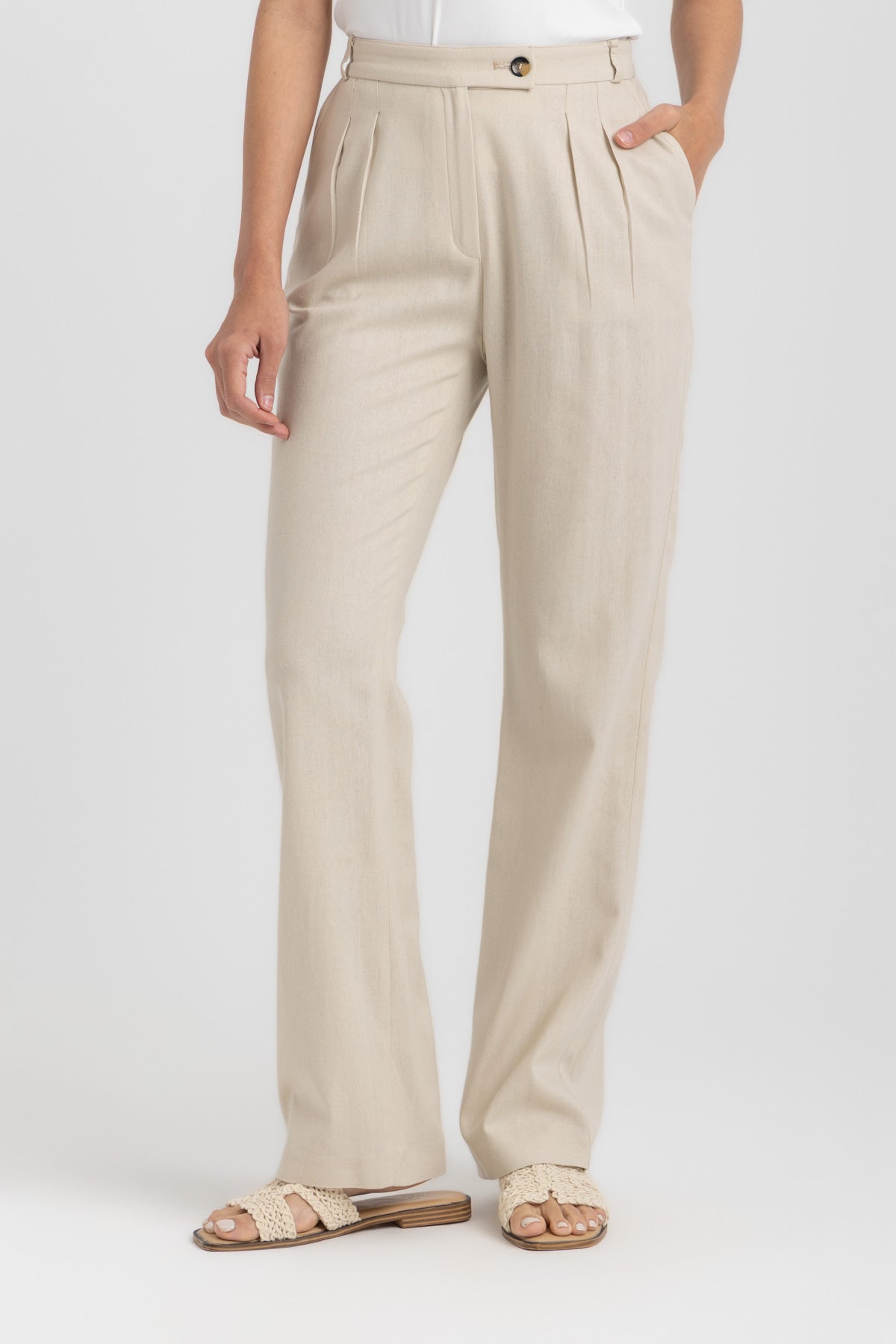 L. Beige